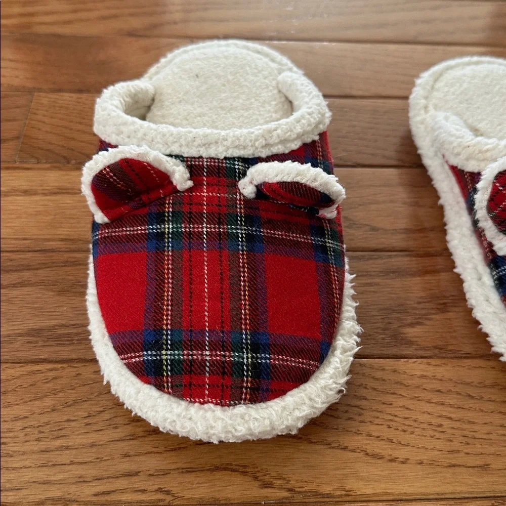 ❤️ Girls slippers red plaid size 13 / size 1 youth animal with ears